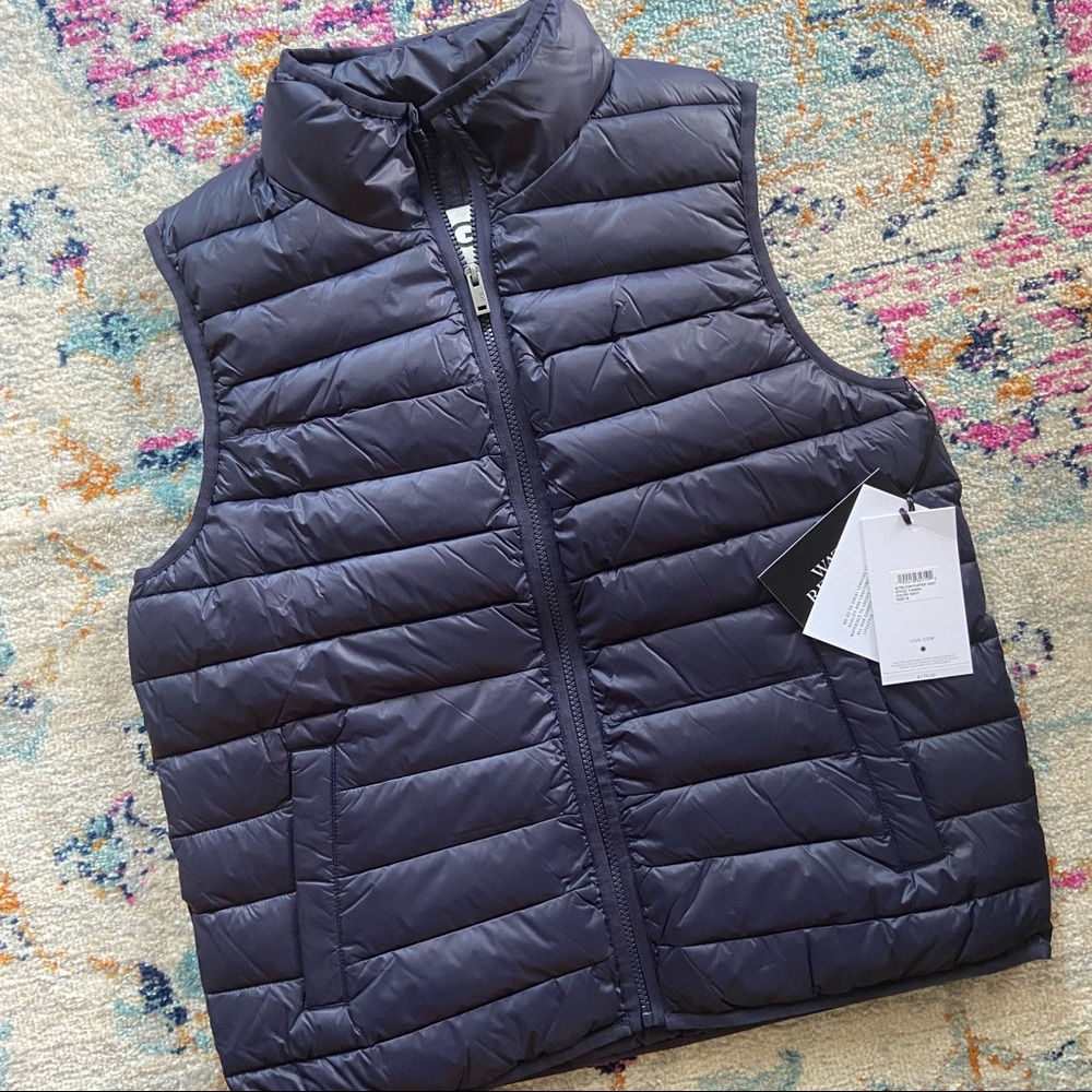 UGG Felton Puffer Vest - Picture 6 of 8